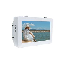 49 Inch Outdoor Digital Signage Displays / Nano Touch Outside Digital Signs
